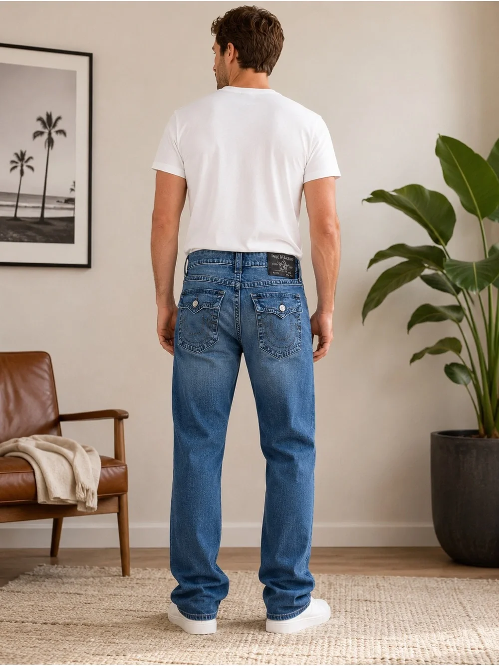 True Religion Men’s Ricky Relaxed Straight Jeans 38 Medium Wash Flap Pocket